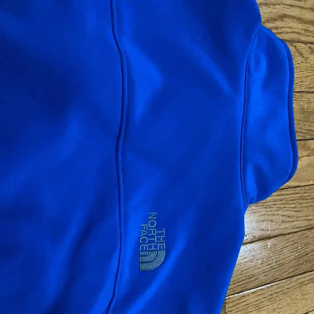 Men’s Blue North Face Jacket